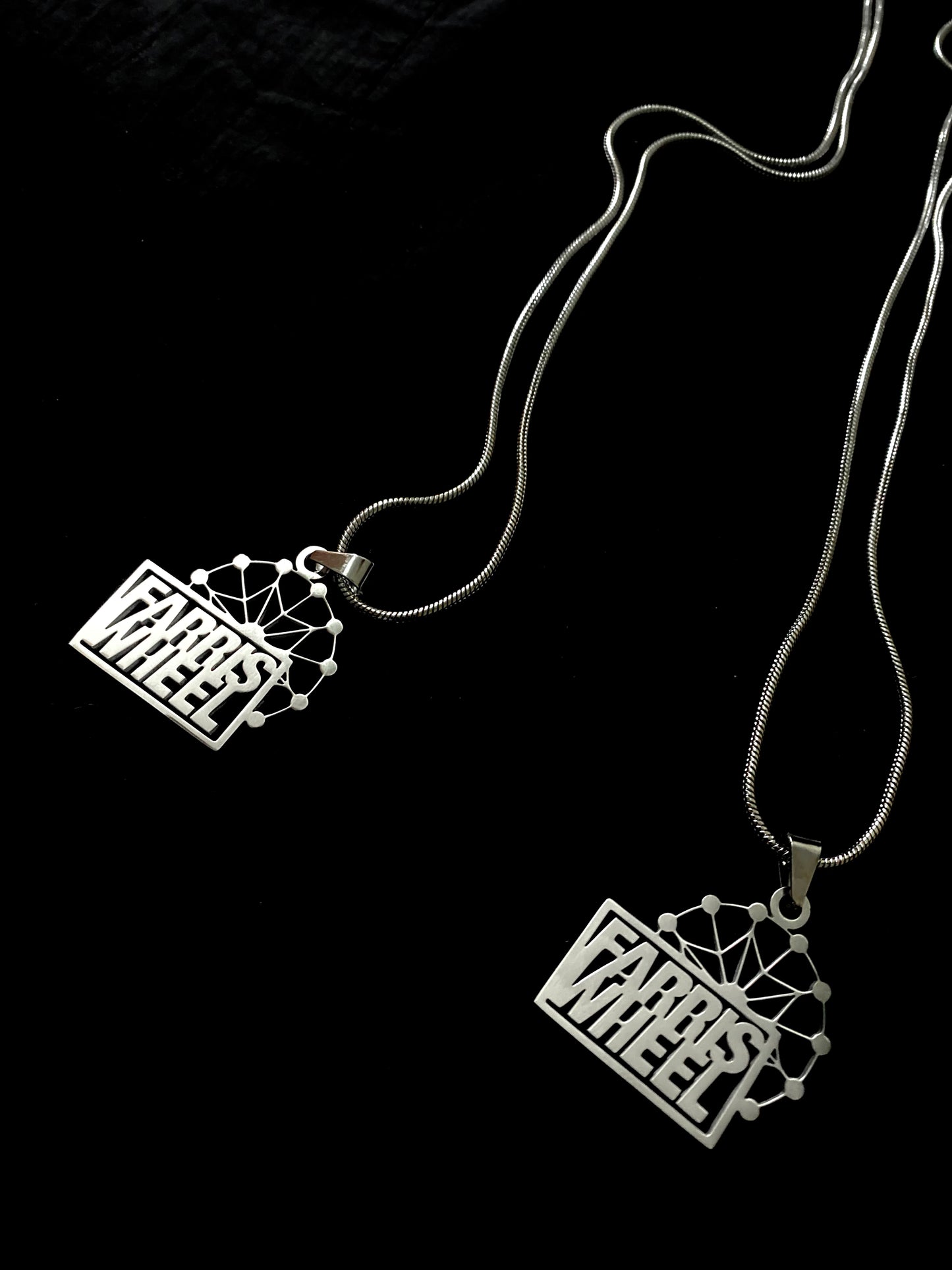 Farris Wheel Pendant - BeExtra! Apparel & More