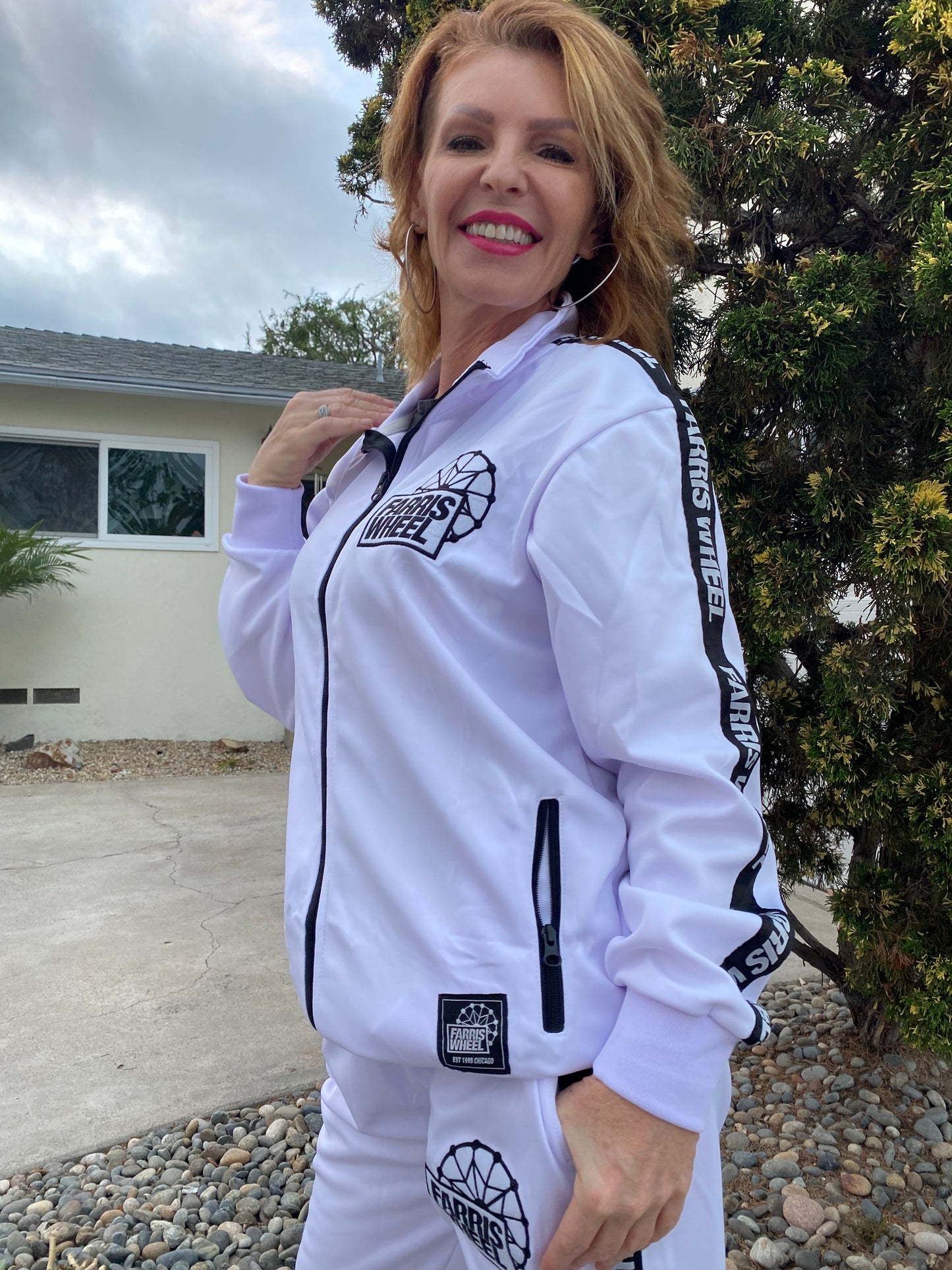 Farris Wheel Streetwear Unisex White Tracksuit - BeExtra! Apparel & More