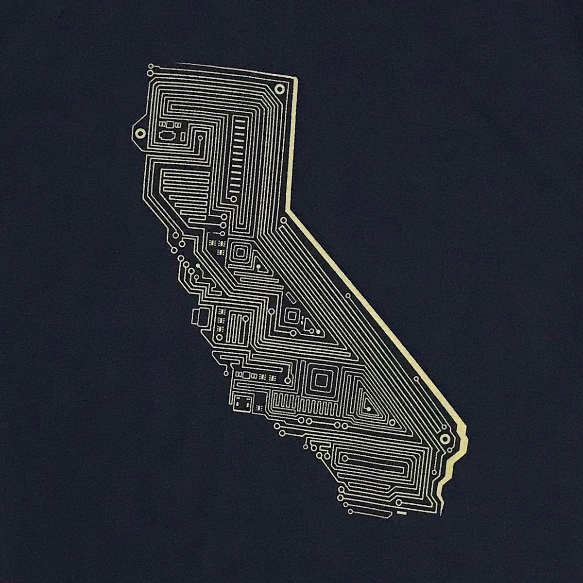 Cali Tech Men's T-shirt - BeExtra! Apparel & More